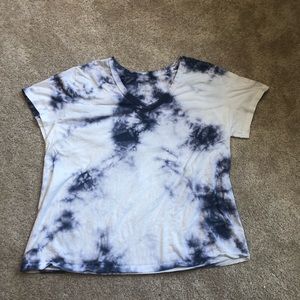 Universal threats flattering tie dye tshirt